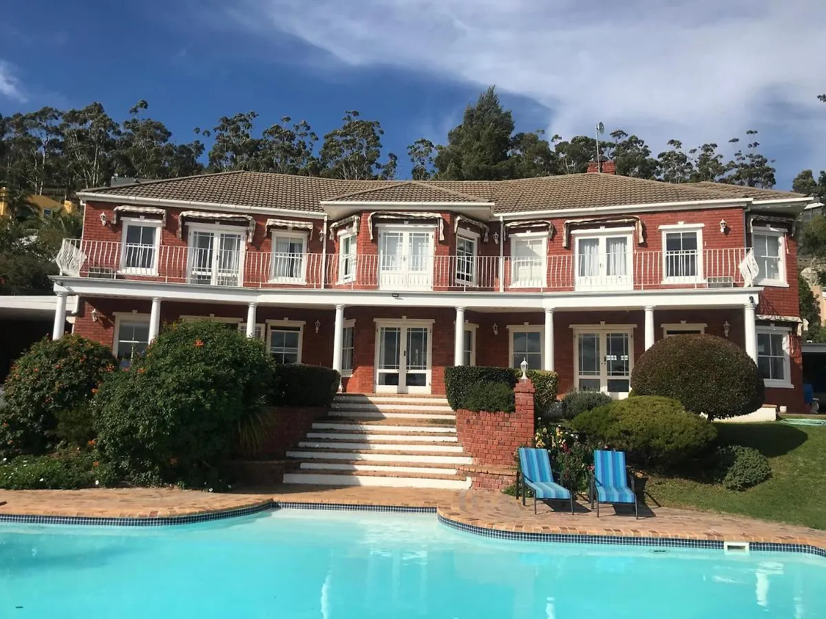 Guest house Innisfree Manor Somerset West